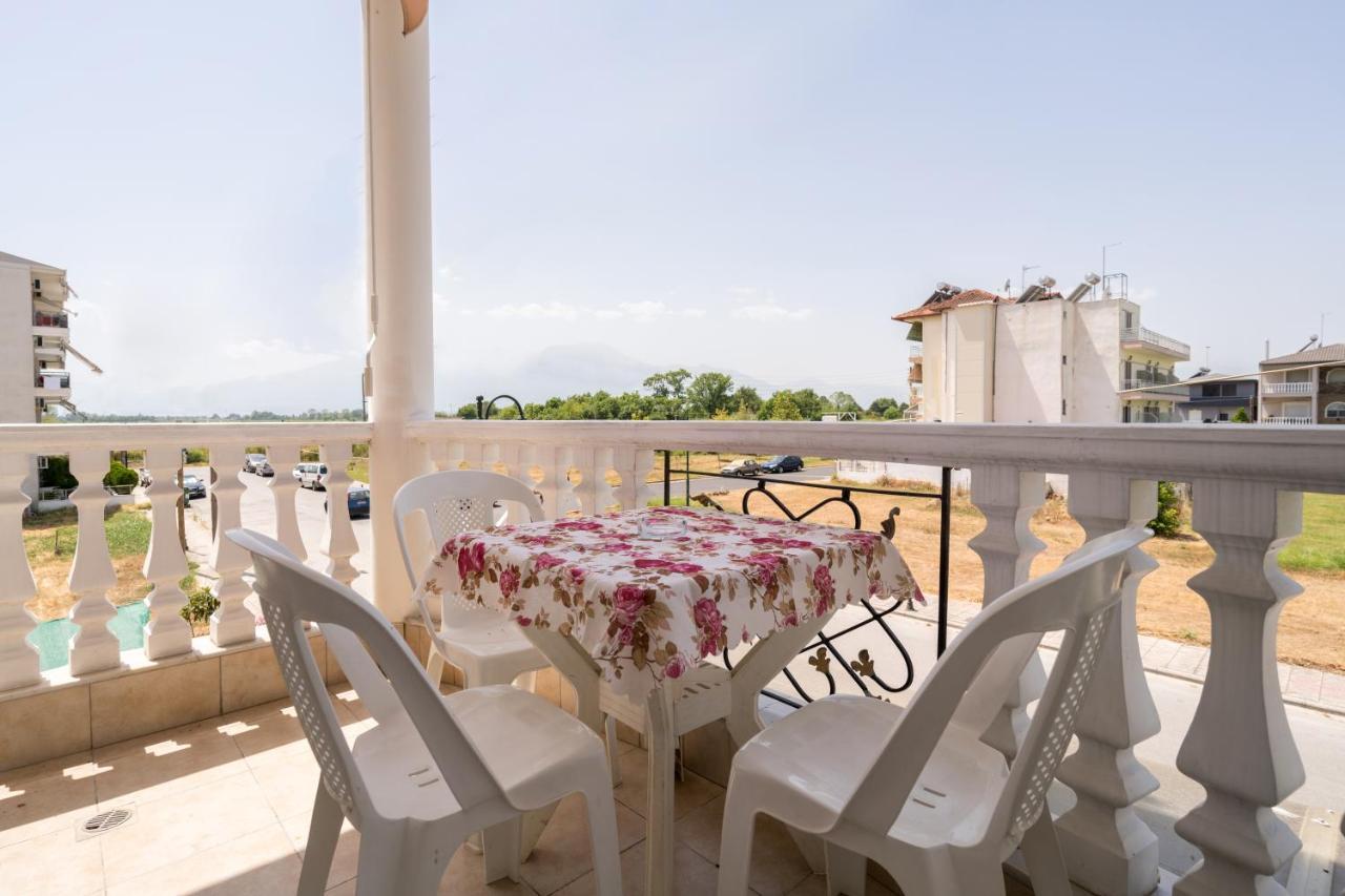 Villa Irida Sun Olympiakí Aktí Екстериор снимка
